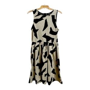 Bobeau Stylish Black and Cream Dress, Back Zipper, Medium
